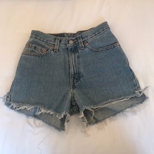 Levi’s cutoff Jean shorts